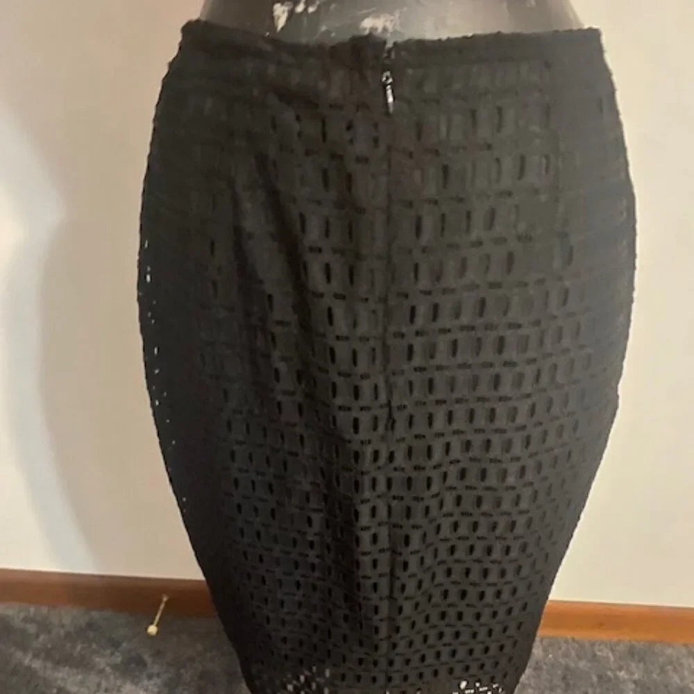 Lane Bryant Black eyelet back zip pencil skirt, size 14